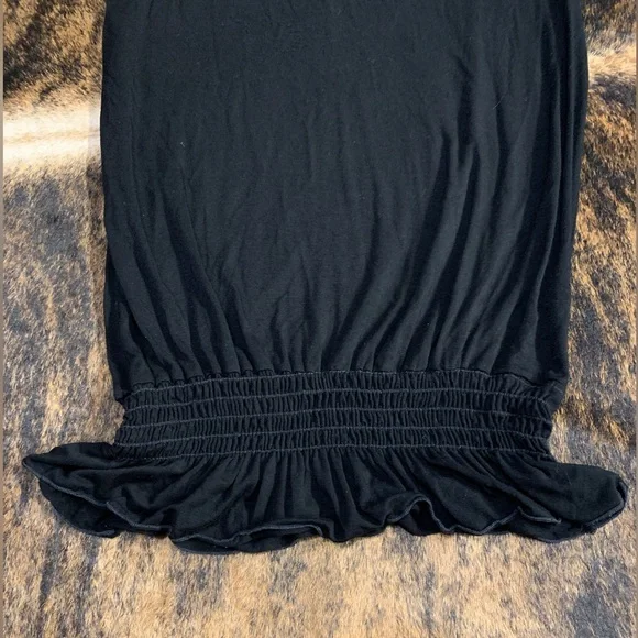 M heart m size Medium black high neck sleeveless top elastic and ruffle bottom - Picture 4 of 8